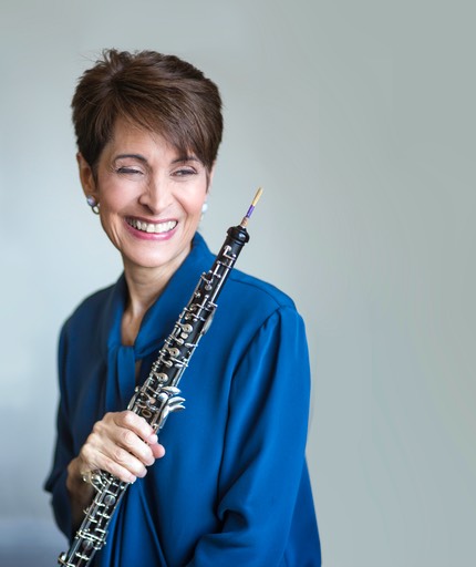 Elaine Douvas (2021)